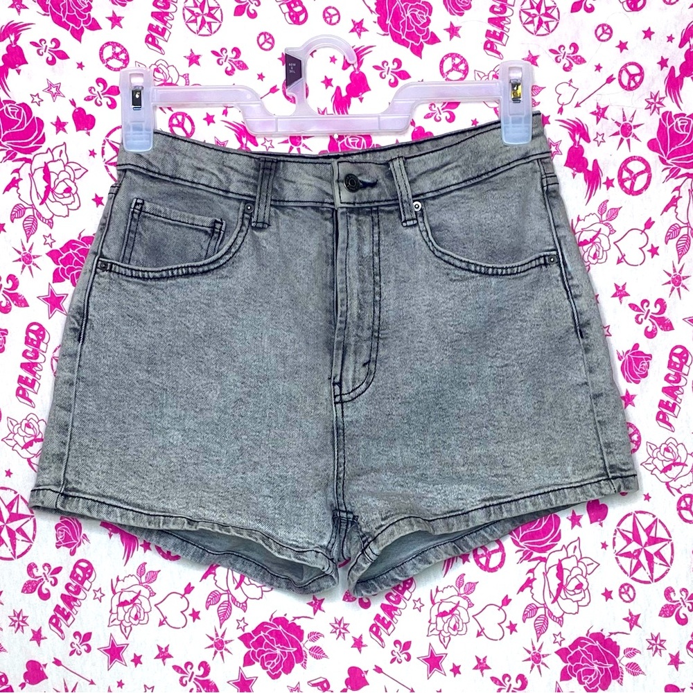 Acid wash Jean shorts, Wild Fable, size 8